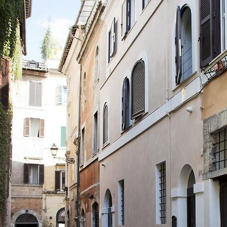 Studio Vicolo De Renzi Trastevere Rome Luaran gambar